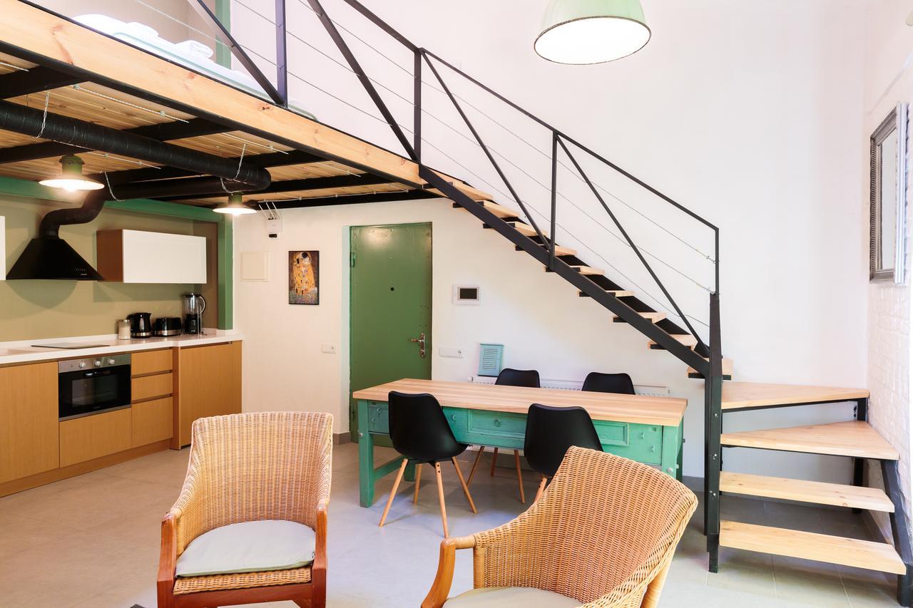 Nini'S Lofts At The Melikishvili Street Tbilisi ภายนอก รูปภาพ